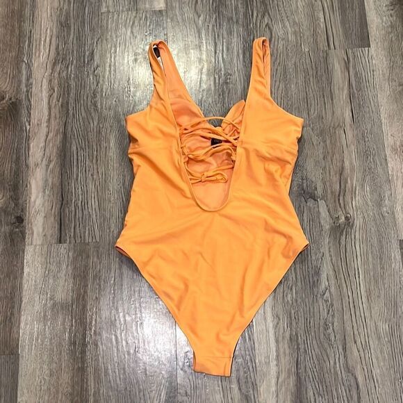 NWOT Cupshe Amara Orange Lace Up Tie One Piece Swimsuit Size Large - Picture 3 of 5